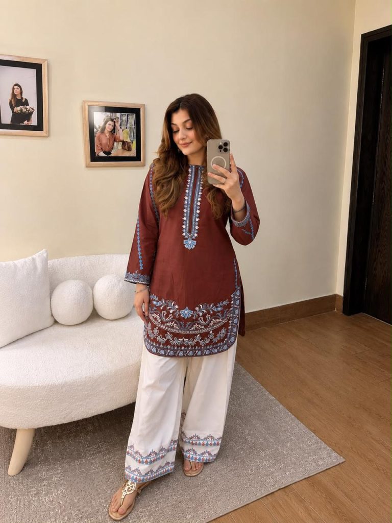 Women's French Crepe Thread Embroidered Kurti with Palazzo Set