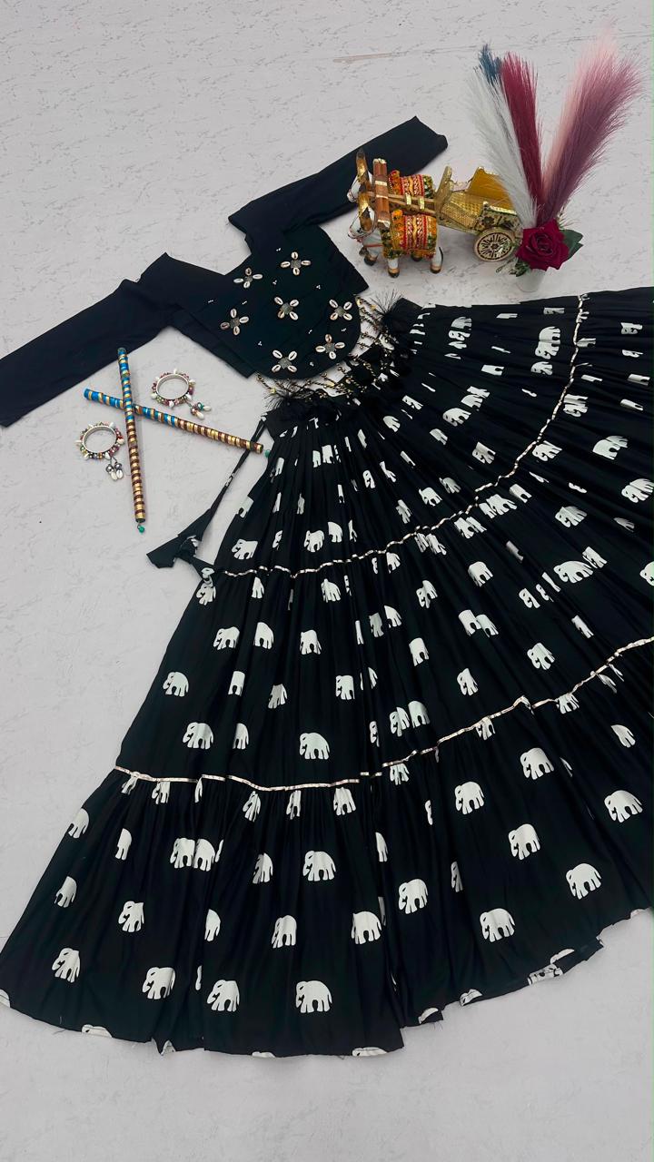 Women's Navratri Special Pure Cotton Lehenga Choli Set with Hand Work - Image 4