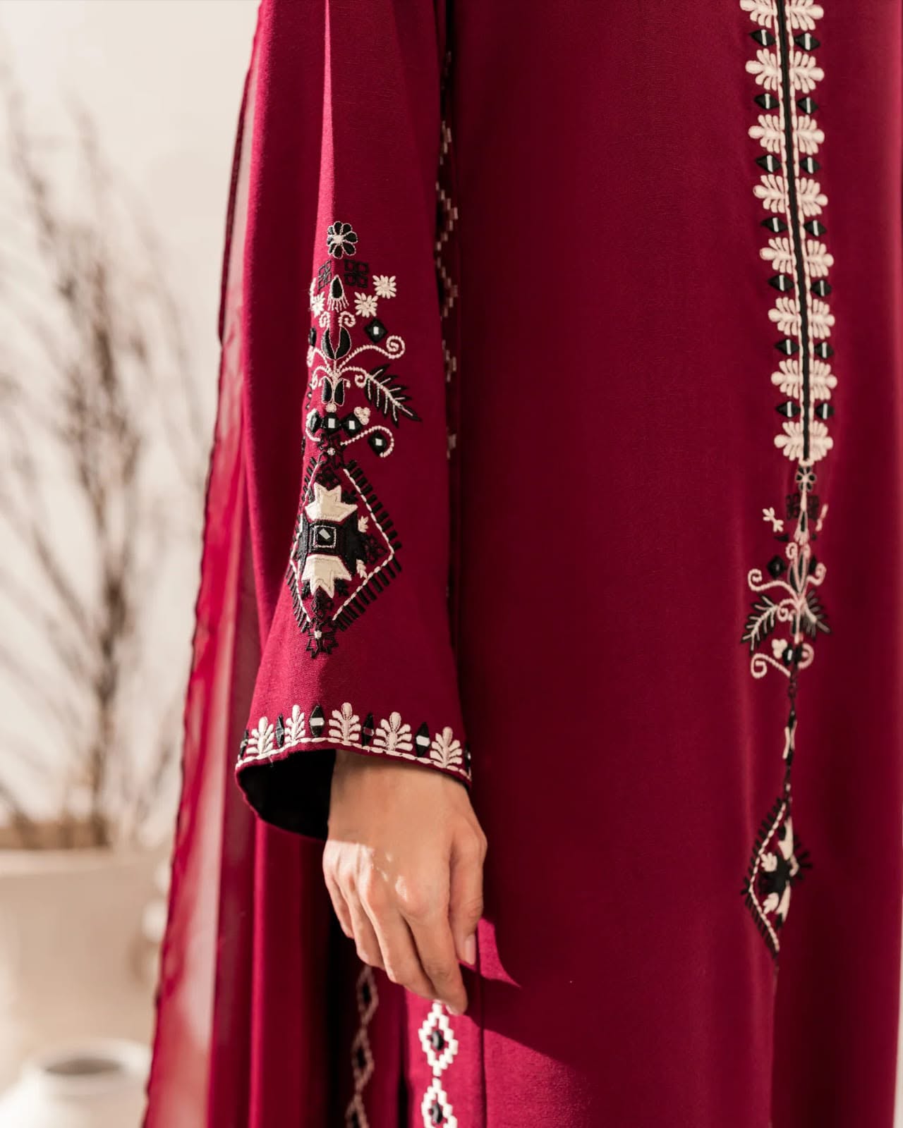 Women's Chanderi Silk Embroidered Kurta Pant & Chinon Dupatta 3-Piece Festival Set - Image 4