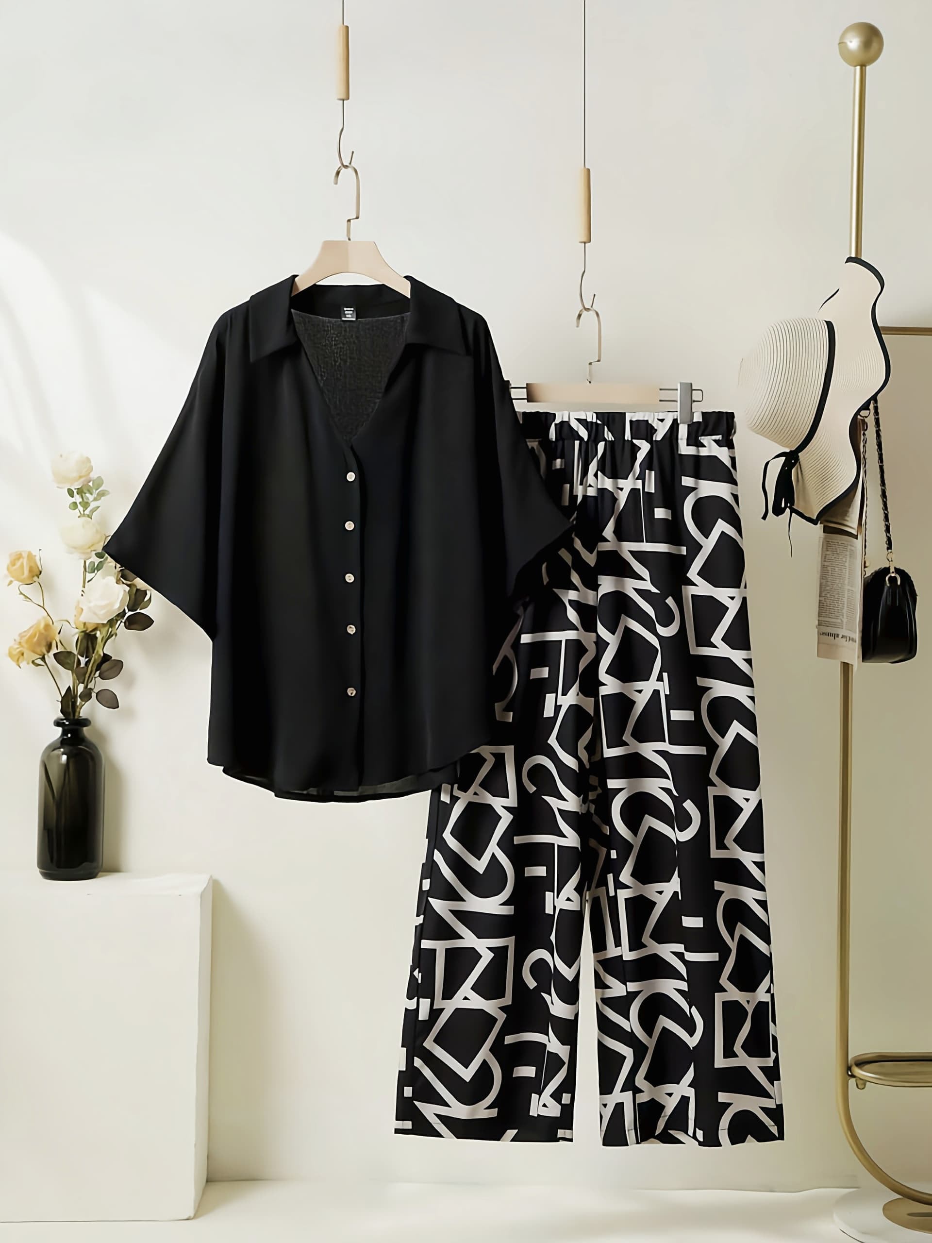 Women’s Rayon Digital Print Top & Fancy Lycra Plazzo Set - Image 4
